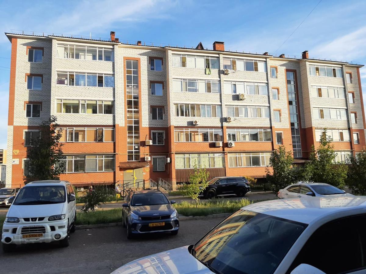 Отличная Двухкомнатная Квартира-Студия 70Кв Uralsk Exterior photo